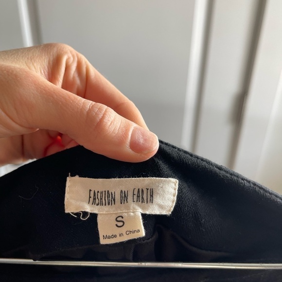 Cute Cropped Wide Leg Pants - S - Picture 3 of 4